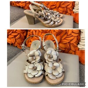 ❣️BOC Born Concepts Floral Champagne Leather Slingback Strap Heeled Sandals❣️